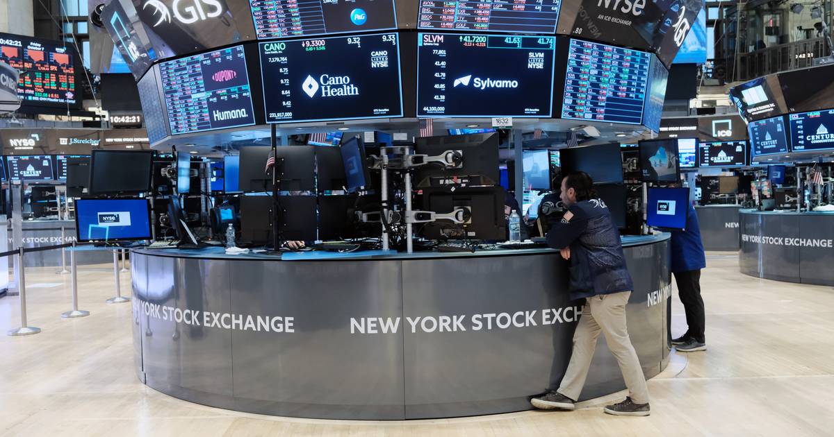 Belgian tenyear interest rate above 3 percent for the first time since