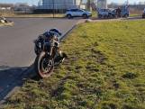 Motorrijder ten val in Waalwijk, slachtoffer naar ziekenhuis