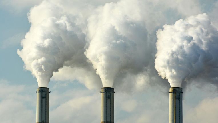 Per 2050 moet de CO2-uitstoot tot een minimum beperkt worden en moeten bijna alle afvalstromen worden hergebruikt. Beeld Shutterstock