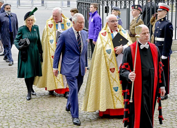 Le prince Charles et Camilla Parker Bowles arrivent à la cérémonie en hommage au prince Philip.