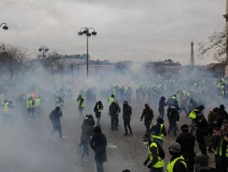 Negende actieweekend ‘gele hesjes’ in Frankrijk: 84.000 manifestanten stromen samen in grote steden, traangas ingezet in Parijs