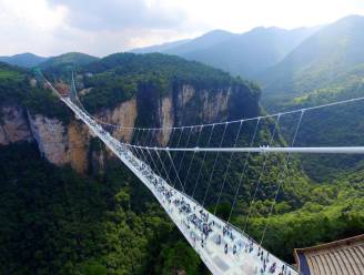 Chinese provincie sluit alle glazen bruggen na dodelijke ongelukken