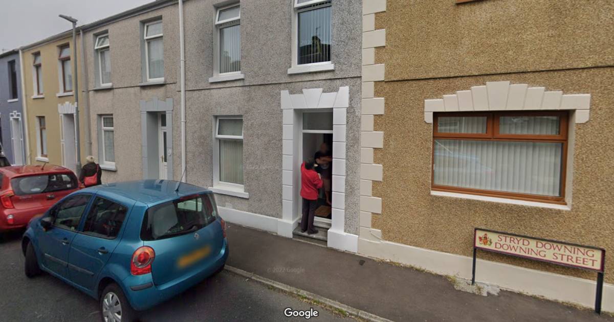 Coppia britannica affogata per anni con lettere indirizzate al 10 di Downing Street |  All’estero