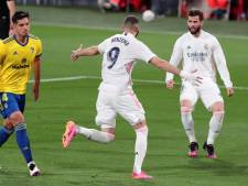 Real Madrid dankzij uitblinker Benzema in punten naast Atlético