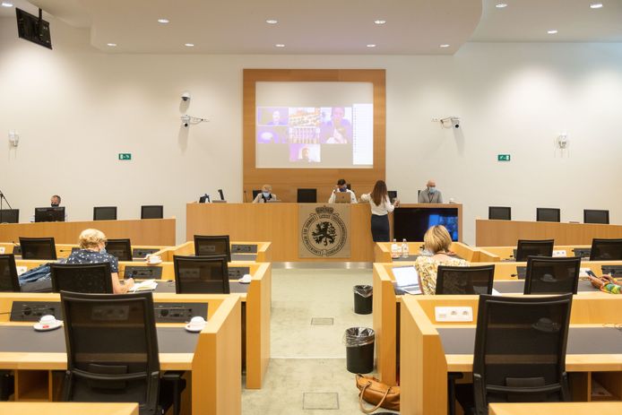 Séance de la commission spéciale covid au parlement ce mardi 15 juin.