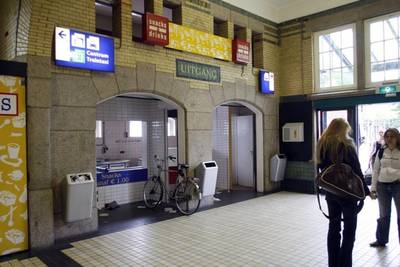 Binnenkort döner en frites te koop in stationshal Zutphen
