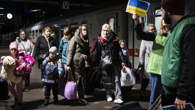 Binnenkort mogelijk geen opvang voor duizenden vluchtelingen: gemeenten willen plan van kabinet
