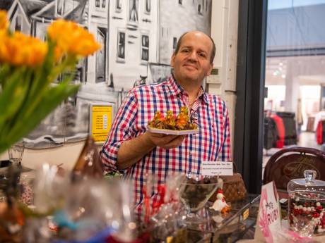 Bart werkt zich suf in zijn bakkerij, maar de marsepein is niet aan te slepen: ‘Moet soms nee verkopen’ 