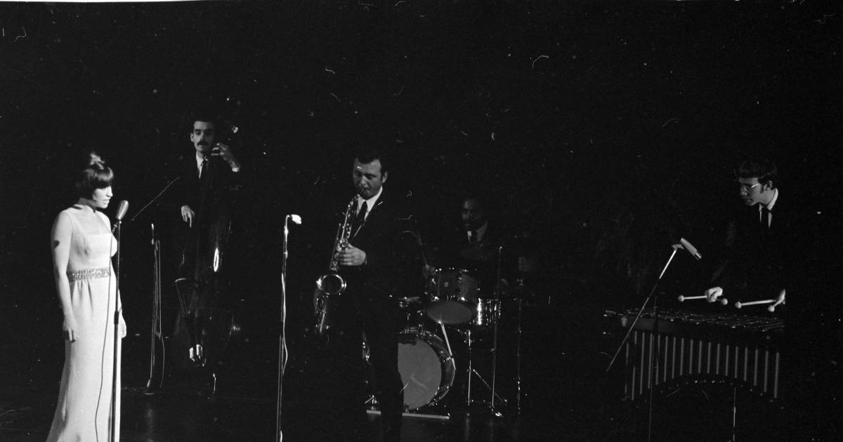 Den brasilianske sangeren Astrud Gilberto (83), fra The Girl from Ipanema | er død  Forestilling