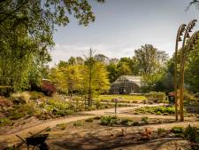 Klok en Peelmuseum in Asten: gehalveerd, heel of naar klooster