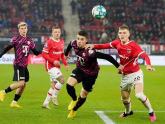 Ongekend spektakelstuk in Alkmaar: AZ en FC Utrecht zorgen voor voetbalfeest met 10 doelpunten
