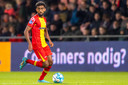 Tesfaldet Tekie is een van de spelers die moeiteloos mee zou kunnen in de basis van Go Ahead eagles, maar die tot nu toe telkens op de bank begint.