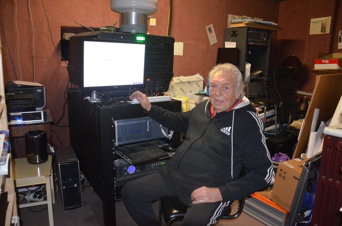 Uitbater Paul Raes is blij om Cinema Central in de Lavendelstraat in Ninove te kunnen heropenen.
