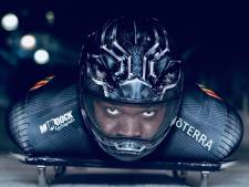 Frimpong jaagt in Black Panther-pak over de skeletonbaan