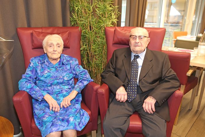 Petronella en Jan-Baptist werden vandaag gevierd in het woonzorgcentrum Walfergem waar ze sinds september verblijven.