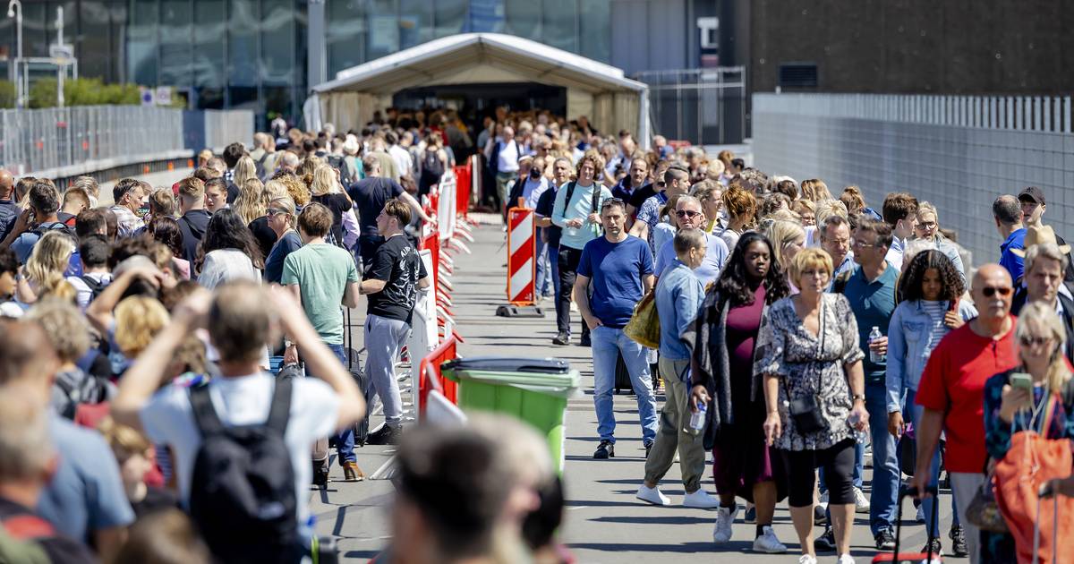 Vliegen deze meivakantie? Stakingen leggen nu ook Duitse vliegvelden