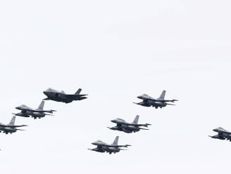 Minister Bijleveld: Nederland schaft acht of negen extra F-35-straaljagers aan