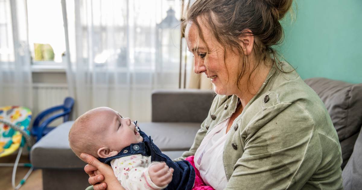 Nicole 38 Uit Eerbeek Wist Niet Dat Ze Zwanger Was Tot De Bevalling Startte Binnenland Ad Nl