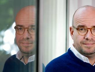 Sven Ornelis (47) laat in zijn portemonnee kijken: “Ik investeer vooral in levensgeluk”