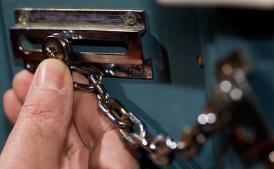 Tientallen bejaarden opgelicht? 'Onvoldoende bewijs', zegt advocaat verdachte