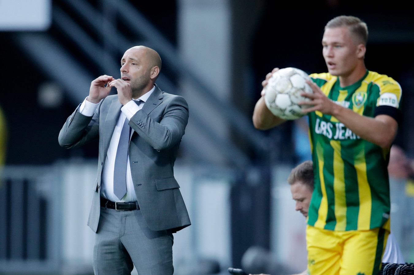 ADO Den Haag-trainer Rankovic bij debuut al in lastig ...