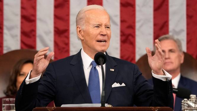 Fusils d’assaut, taxe sur les milliardaires: ce qu’il faut retenir du discours de Biden devant le Congrès