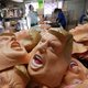 Producent Trump-maskers kan vraag amper volgen