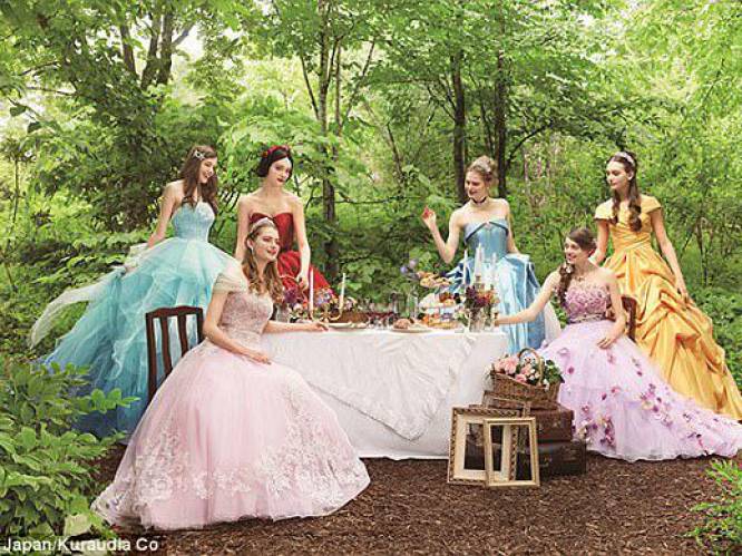 Disney lanceert nu ook bruidsjurken voor het ultieme sprookjeshuwelijk