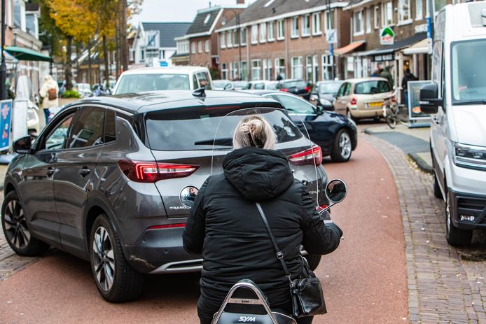 Oppassen geblazen in de Rielerweg.