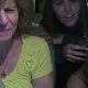 Oma in spe wordt in auto verrast met mededeling 'baby aan boord'