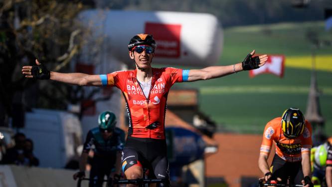 Dylan Teuns wint eerste etappe Ronde van Romandië, leiderstrui naar Rohan Dennis