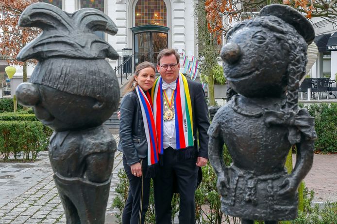 Broos Swinkels- de vorige stadsprins Briek - met zijn vrouw Loes.