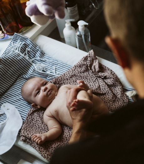 Zorgen over de poepluier van je baby? ‘De kleur  verschilt altijd ontzettend’ 