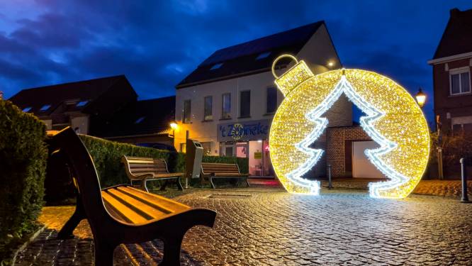 Nieuwe opvallende kerstverlichting in drie Denderleeuwse deelgemeenten