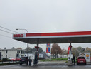 Geen drukte bij een tankstation in Essen.