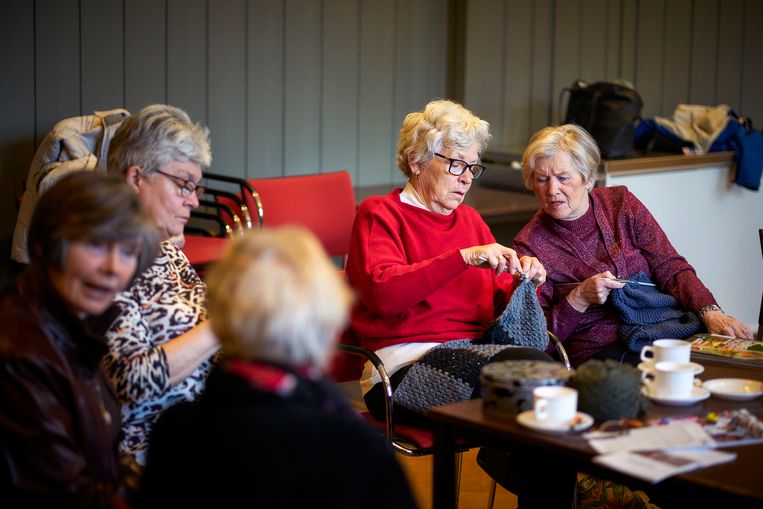 Protestantse kerken zitten op zak met geld - Trouw