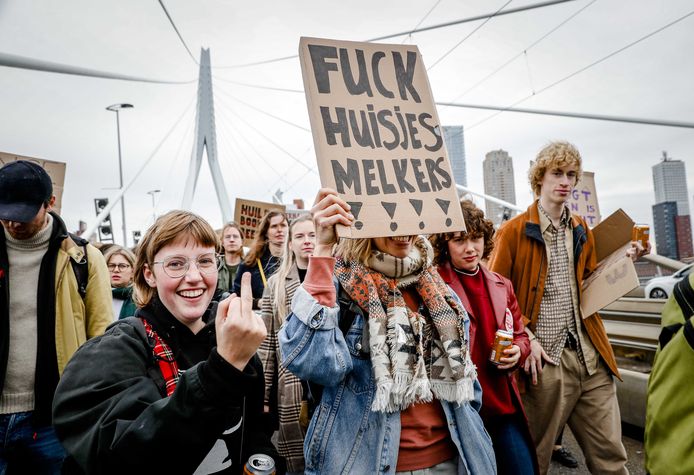 Archieffoto van het woonprotest in Rotterdam. Zondagmiddag staat een protest in Arnhem op de planning.
