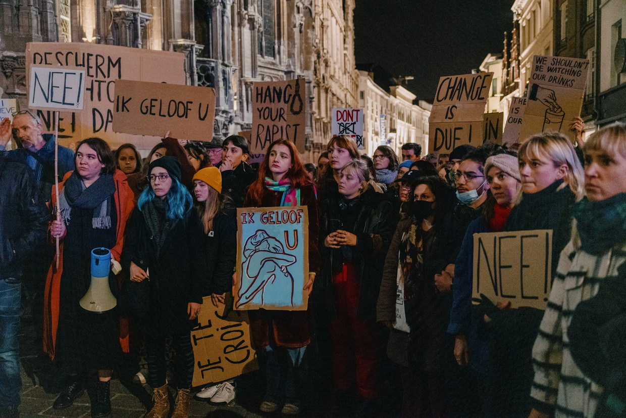 Vorig weekend kwamen honderden mensen op straat in Gent om seksueel geweld aan te klagen. Beeld Wouter Van Vooren