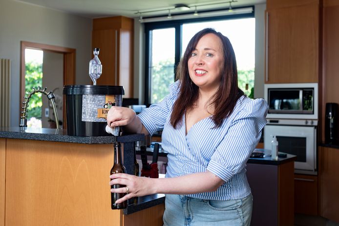 Sofie Vanrafelghem test bier zelfbrouwpakket