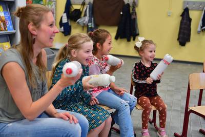 Feest op laatste schooldag in oude gebouw: ‘Na de vakantie is alles hier splinternieuw’