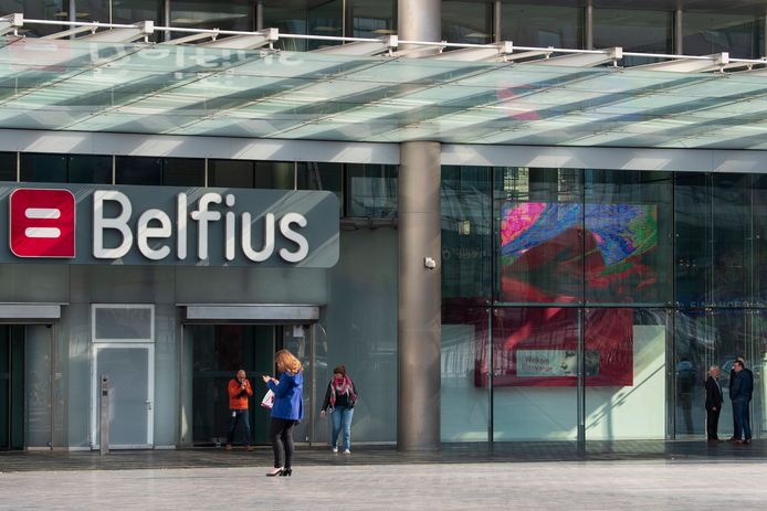 Belfius krabbelt terug op vlak van klimaatdoelstellingen | Bankieren ...