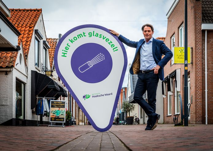 Wethouder Paul Boogaard in Strijen.