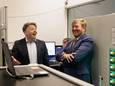 Koning Willem-Alexander tijdens het werkbezoek aan de Brightlands Chemelot Campus en industriepark Chemelot.