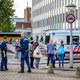 Duizenden euro's opgehaald om Amsterdam-West vol te hangen met regenboogvlaggen in reactie op brandstichting