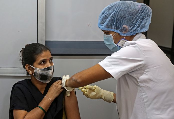 Un centre de vaccination à Mumbai.