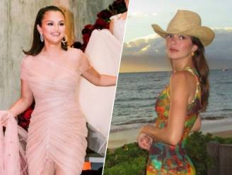 CELEB 24/7. Selena Gomez straalt op haar verjaardag in een Versace-jurk en Kendall Jenner lijkt wel een cowgirl
