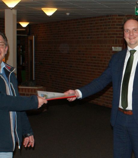 Ruim 500 handtekeningen tegen nieuwe in- en uitrit bedrijf in Hasselt
