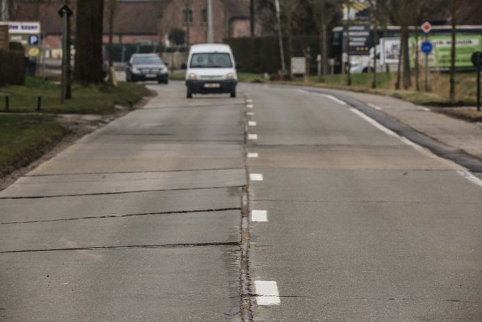 Steeds meer gewestwegen in Vlaanderen krijgen een onvoldoende score.