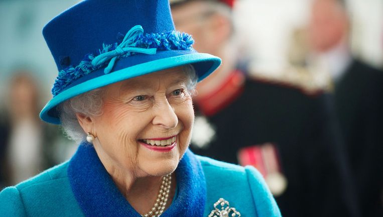 Koningin Elizabeth afgelopen april in Pembroke Dock. Beeld GETTY