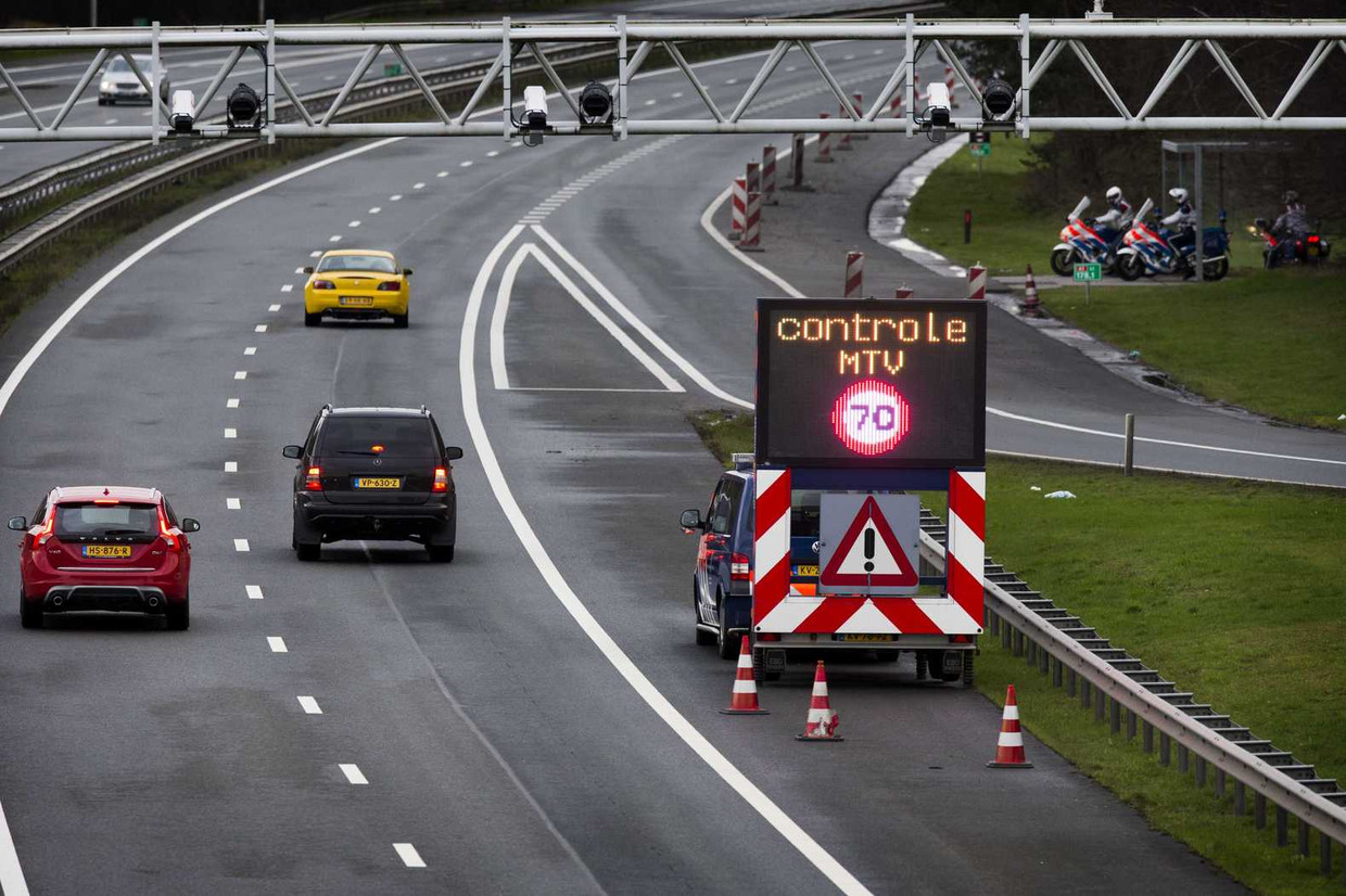 Een beeld van de A1, waar gisteren een controle plaatsvond. Beeld anp